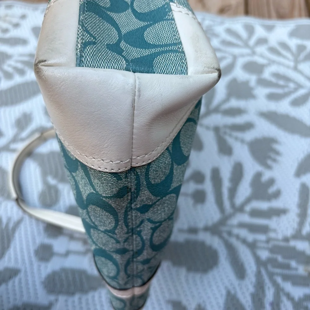 Coach Chelsea Heritage Monogram Tote - Picture 6 of 9